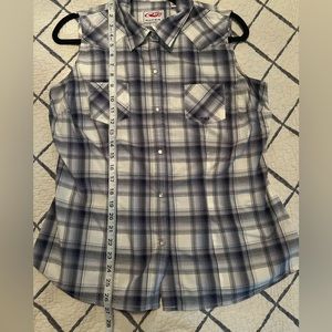 Roper- Size Large, Sleeveless